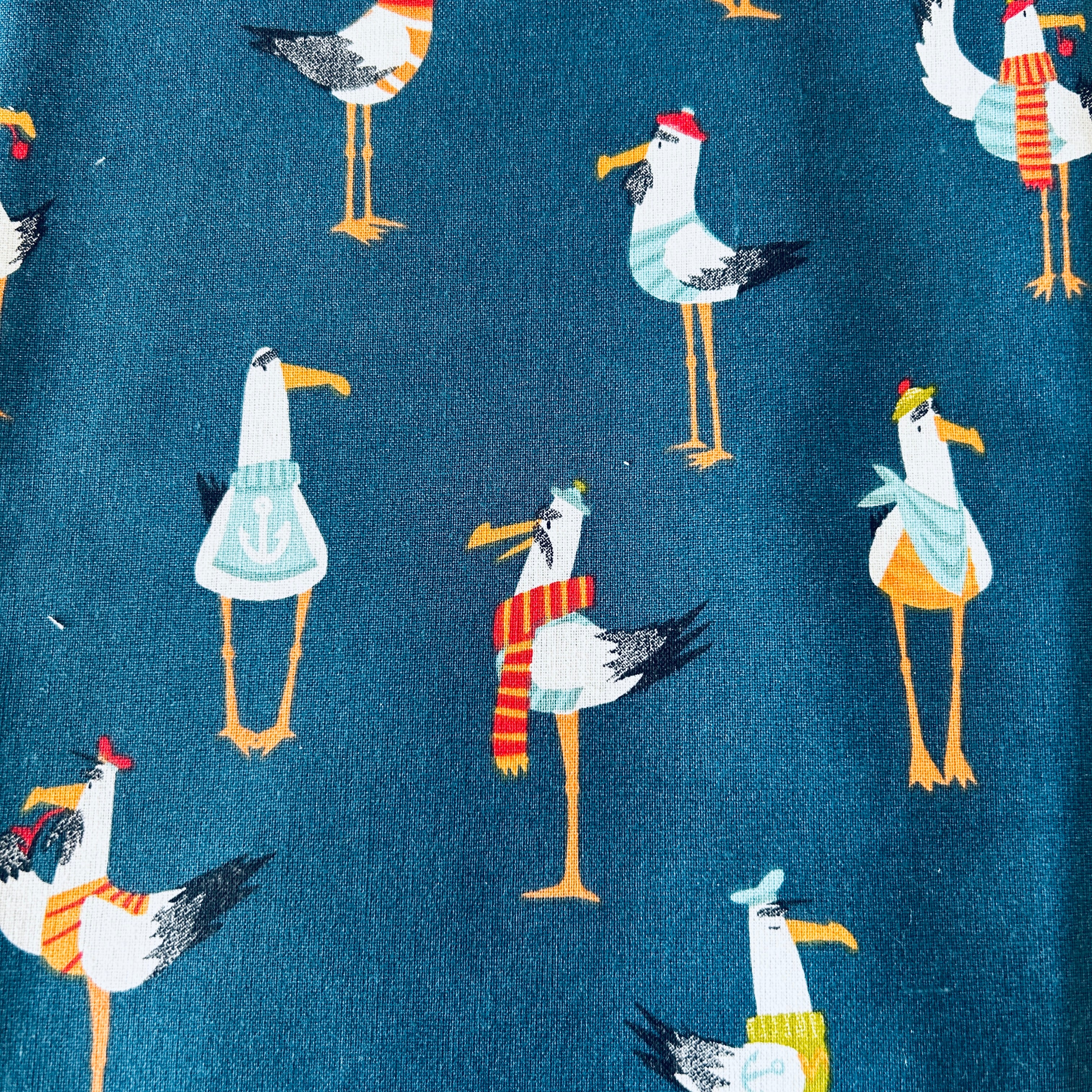 Nacken- und Schulterkissen mit Traubenkernen oder Bio-Dinkel, gesteppt