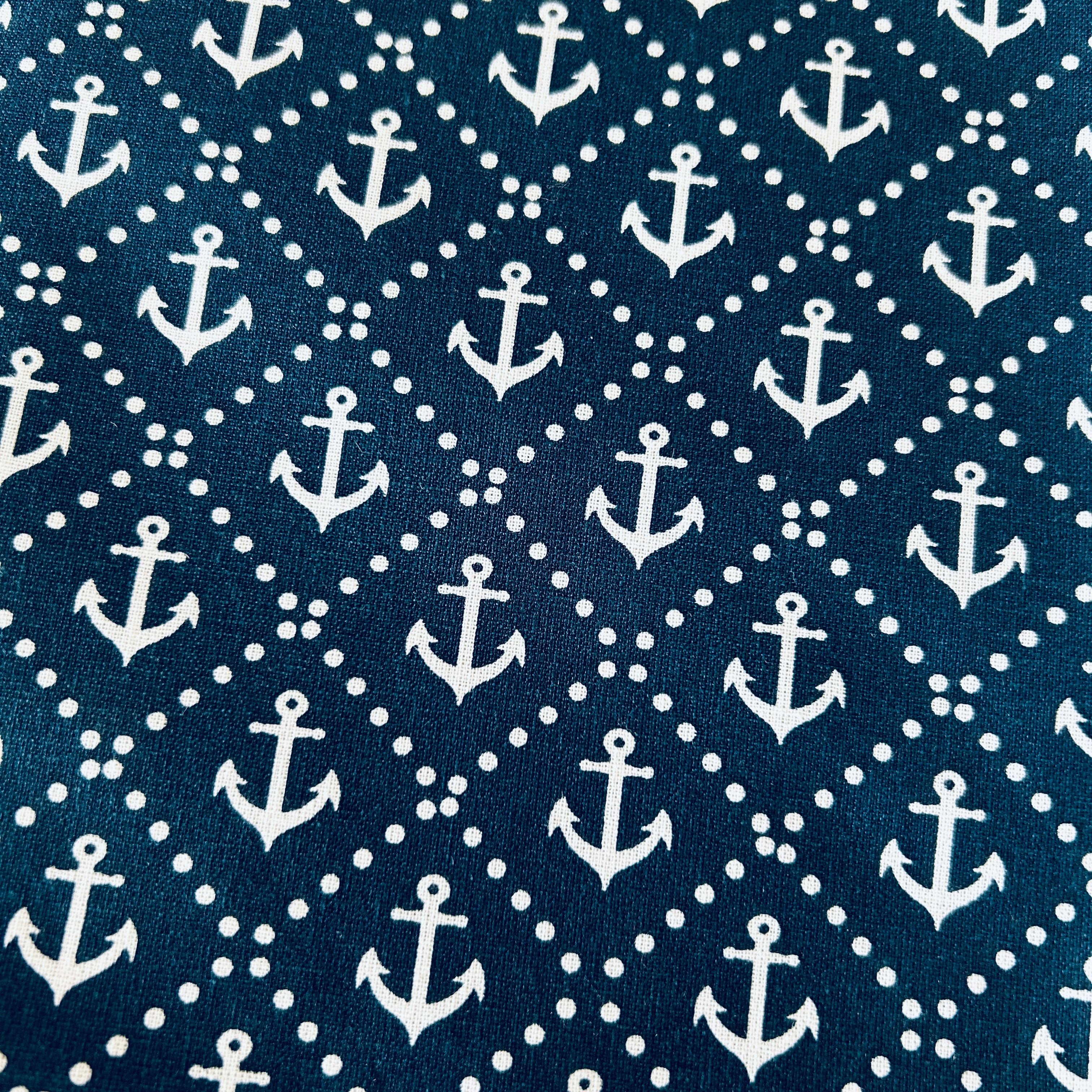 Menstruationskissen mit lustigen Vögeln für weniger lustige Tage